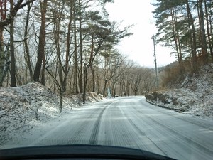 ②－1雪道通勤１.jpgのサムネール画像