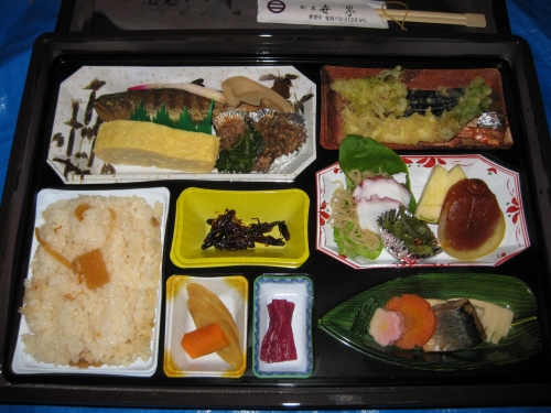 IMG_0035お弁当.jpg