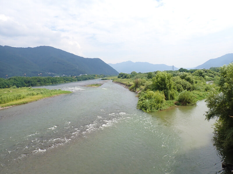 1a.千曲川（万葉橋）.JPG